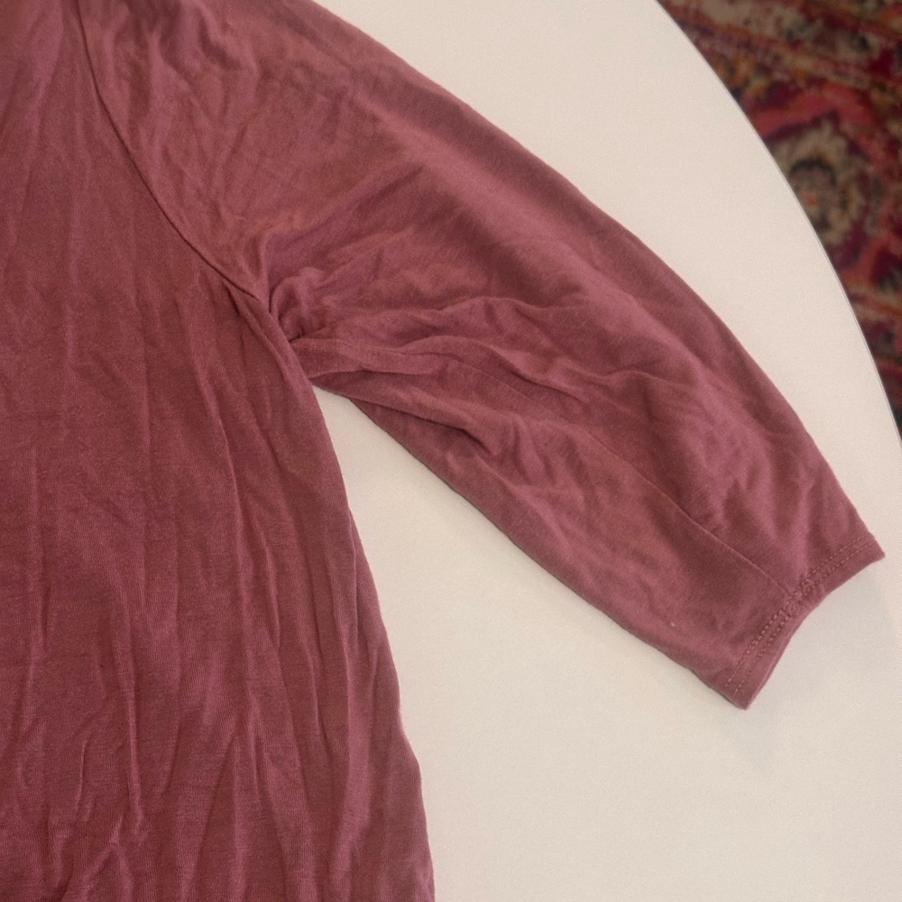 Green Envelope Mauve Button Tie Blouse - Picture 4 of 9